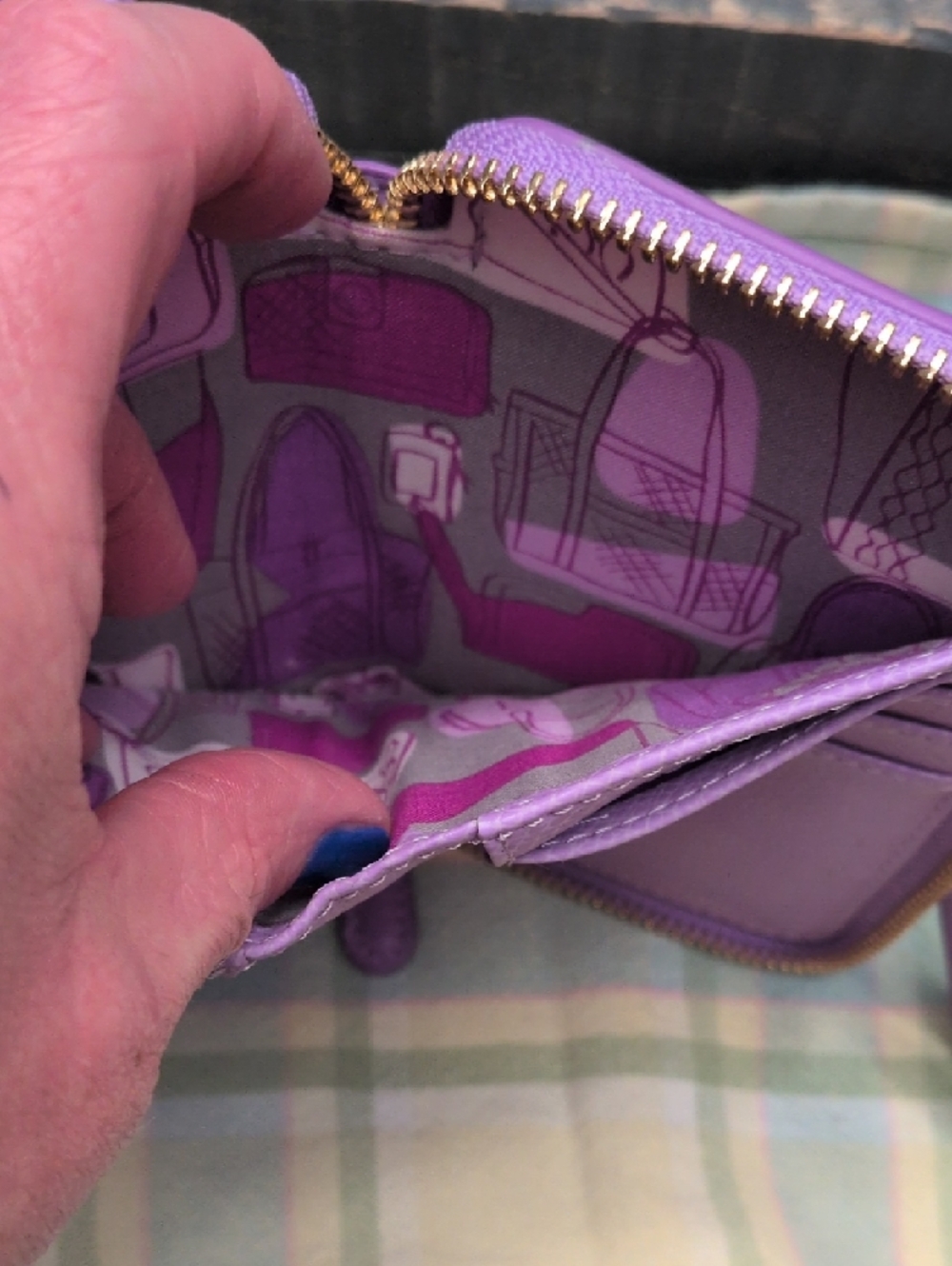 Vera Bradley Purple Lavender Faux Leather Wristlet Wallet - Picture 6 of 11